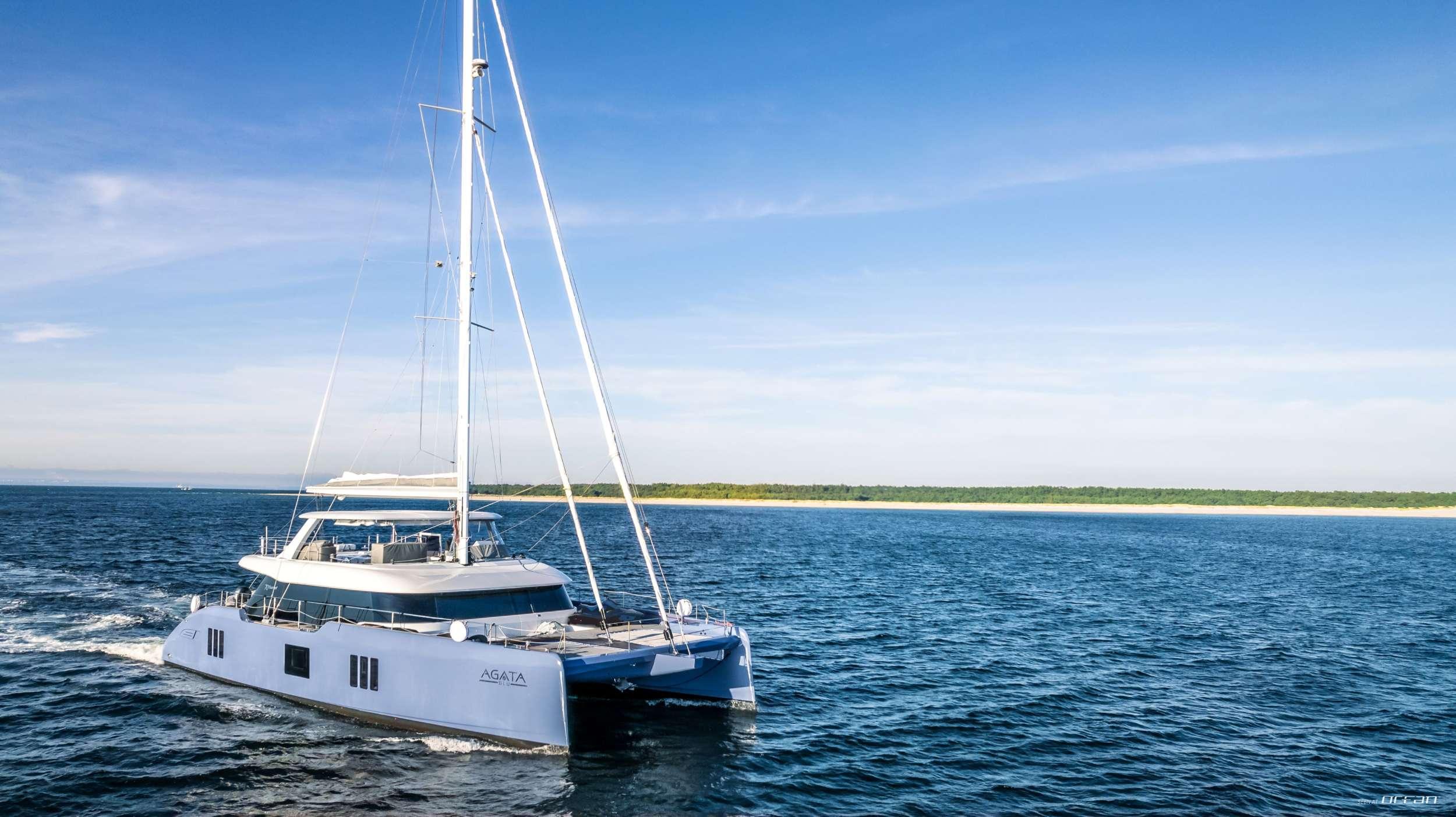 Sunreef 70 Sailing SUNREEF 70 SAILING — ATHENS