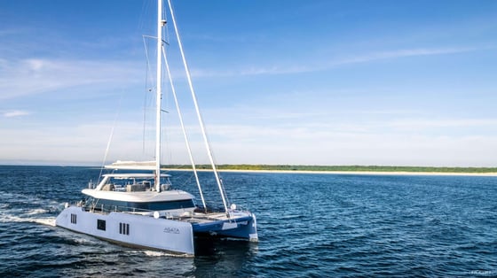 Sunreef 70 Sailing SUNREEF 70 SAILING — ATHENS